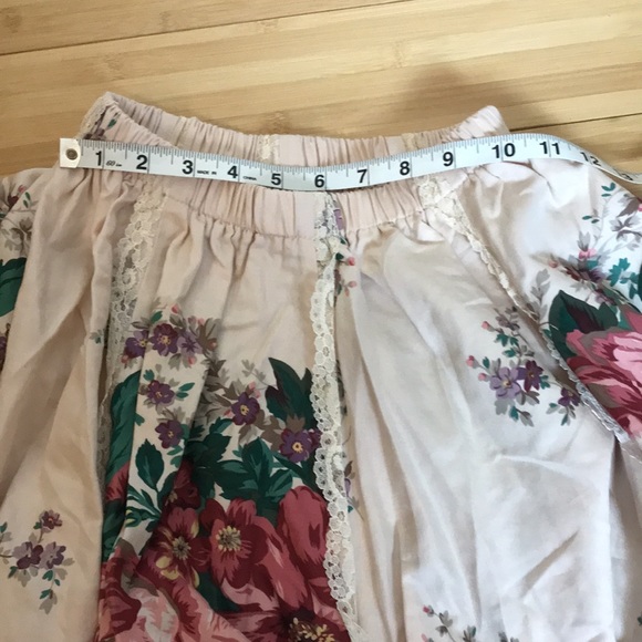 Vintage Pitchfork Brand Floral Lace Flowy Skirt - Picture 4 of 8